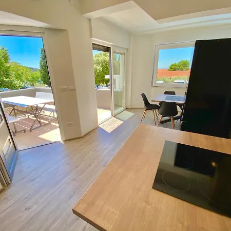 Daire Noel - Three Bedroom With Pool *