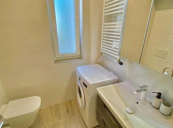 Noel - Three Bedroom With Pool *