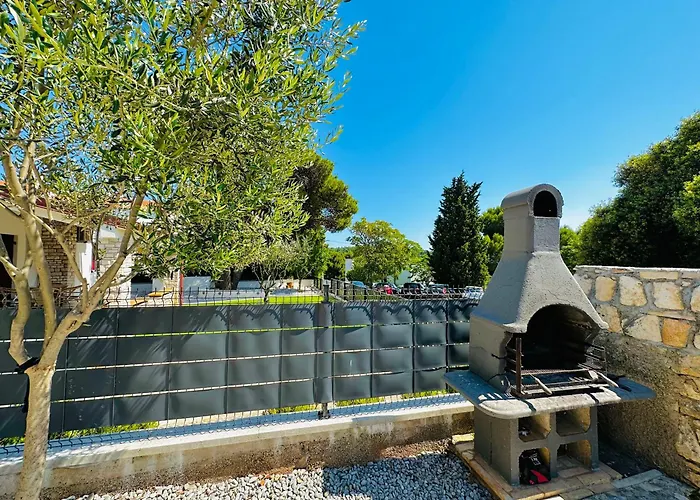 Apartament Noel - Three Bedroom With Pool *